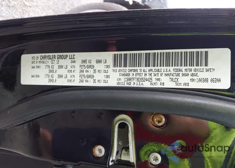 2013 Ram 1500 Express z USA, uszkodzony, nr VIN 1C6RR7FT8DS524425